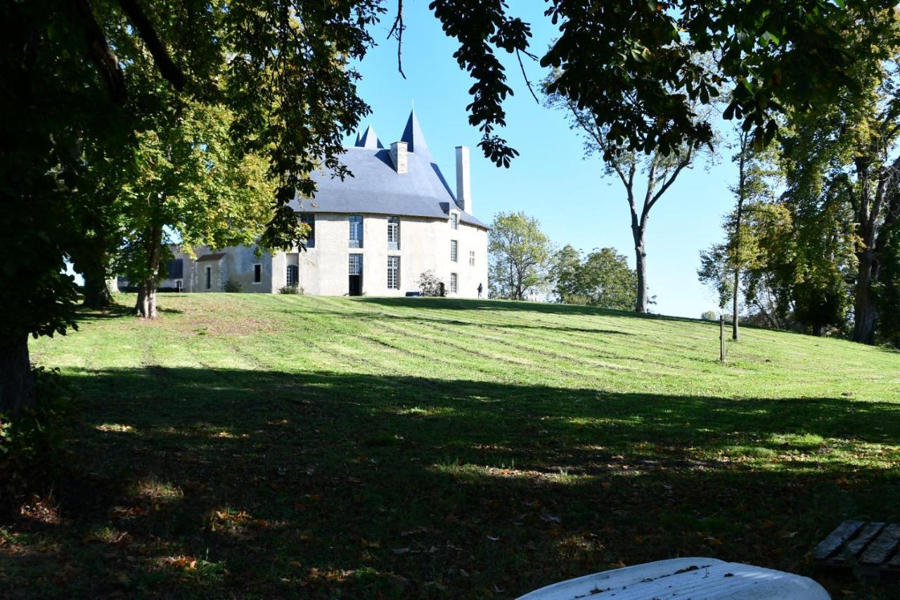 Un Chateau En Bourgogne Saincaize-Meauce Exteriör bild